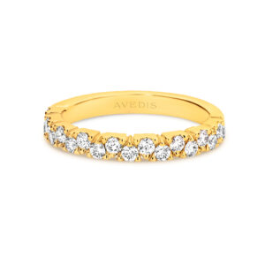 Round Brilliant Cut Tri-Claw Diamond Band