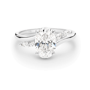 Vera - Oval Cut Engagement Ring Featuring Marquise Accents - Image 5